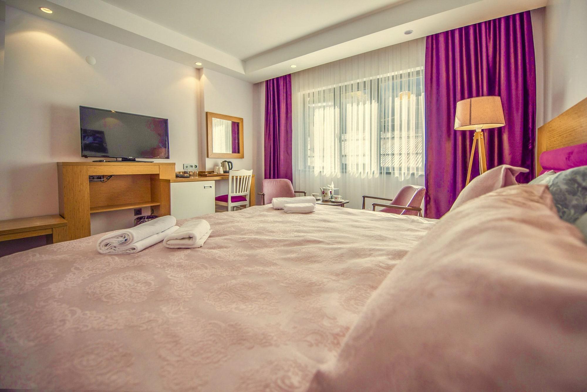 Golden Inn Hotel Uzungoel Екстер'єр фото