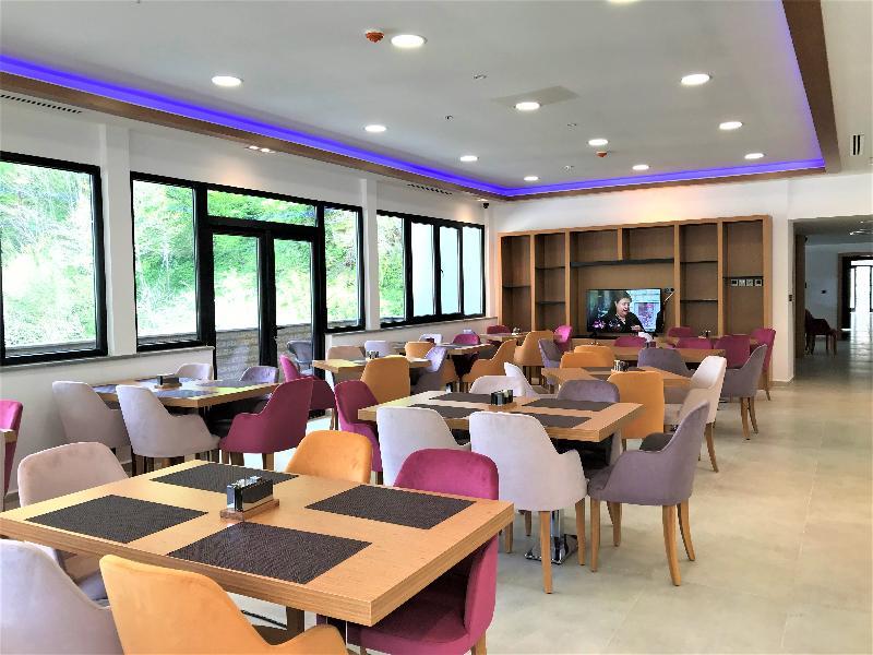 Golden Inn Hotel Uzungoel Екстер'єр фото