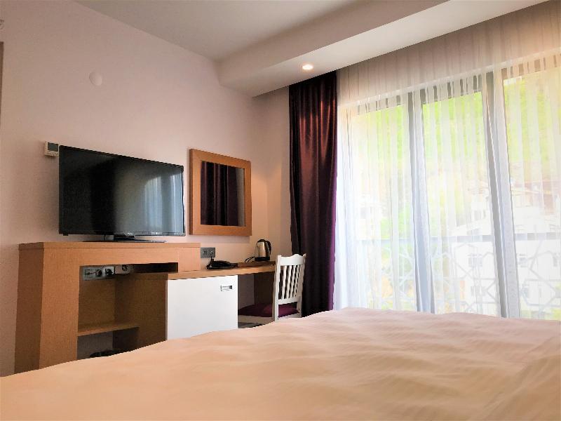 Golden Inn Hotel Uzungoel Екстер'єр фото