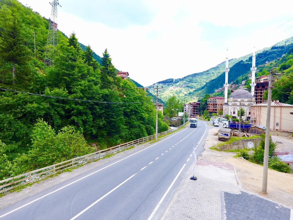 Golden Inn Hotel Uzungoel Екстер'єр фото