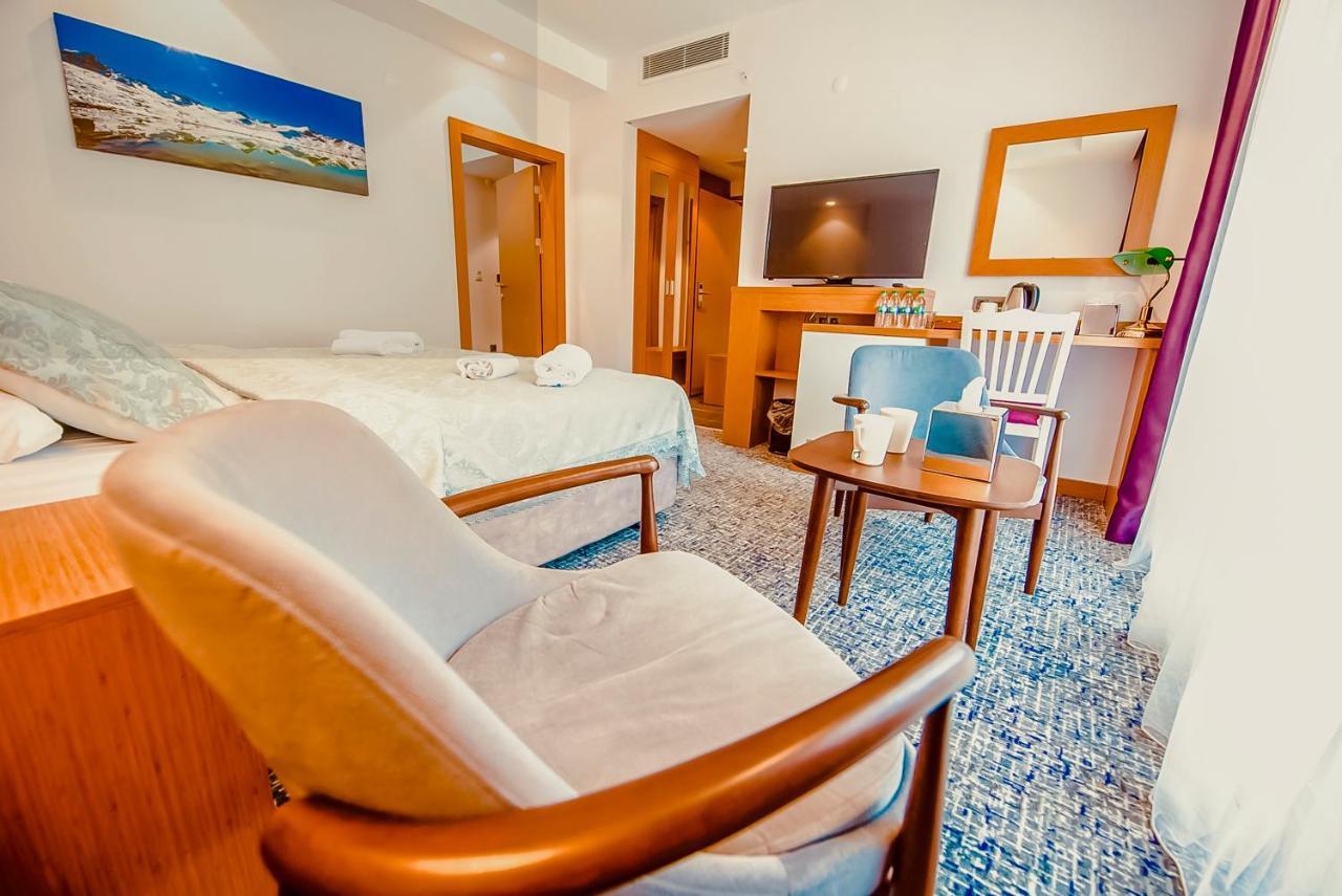 Golden Inn Hotel Uzungoel Екстер'єр фото